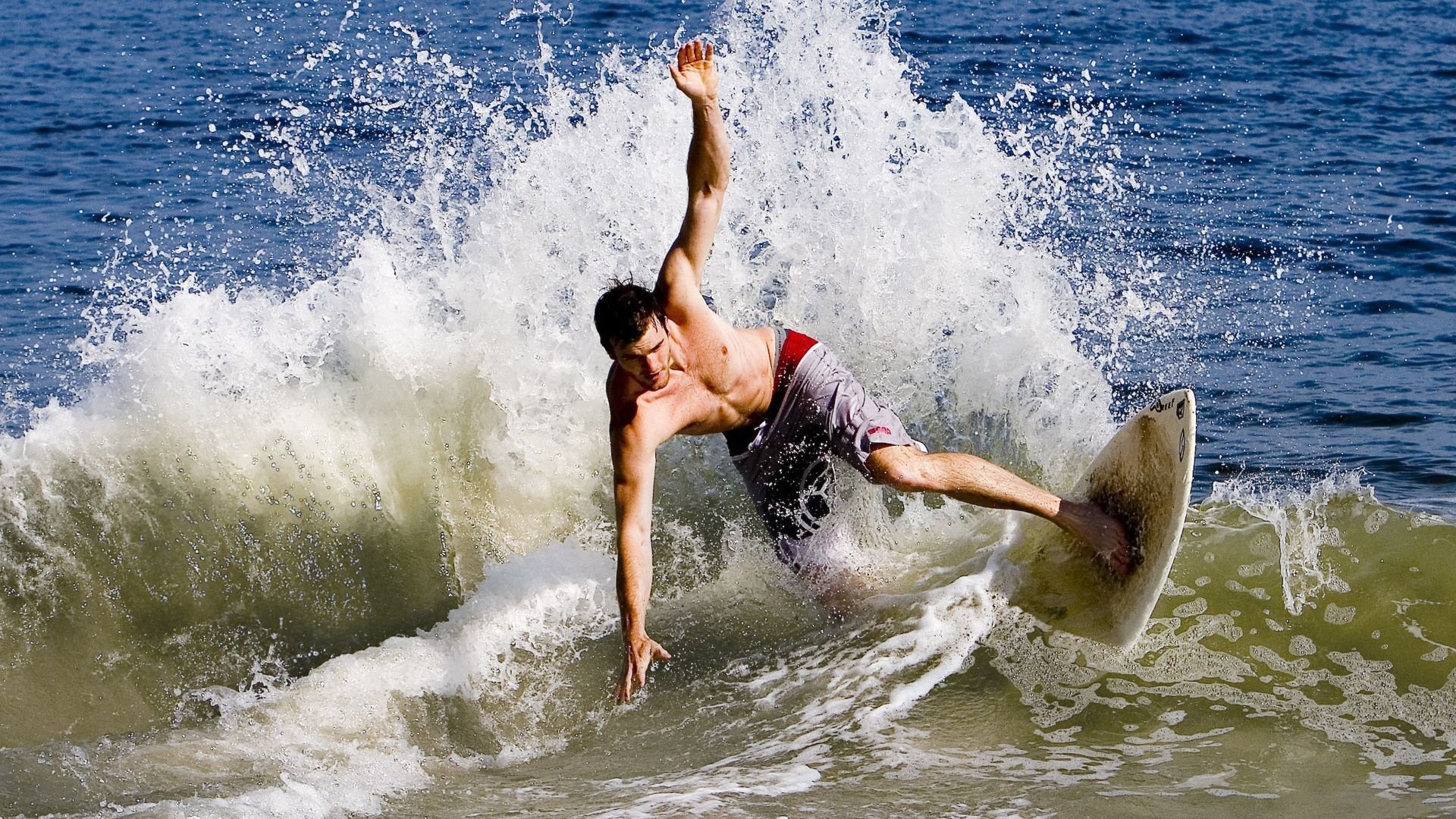 坎特一夫当关，墨西哥战术完胜日本